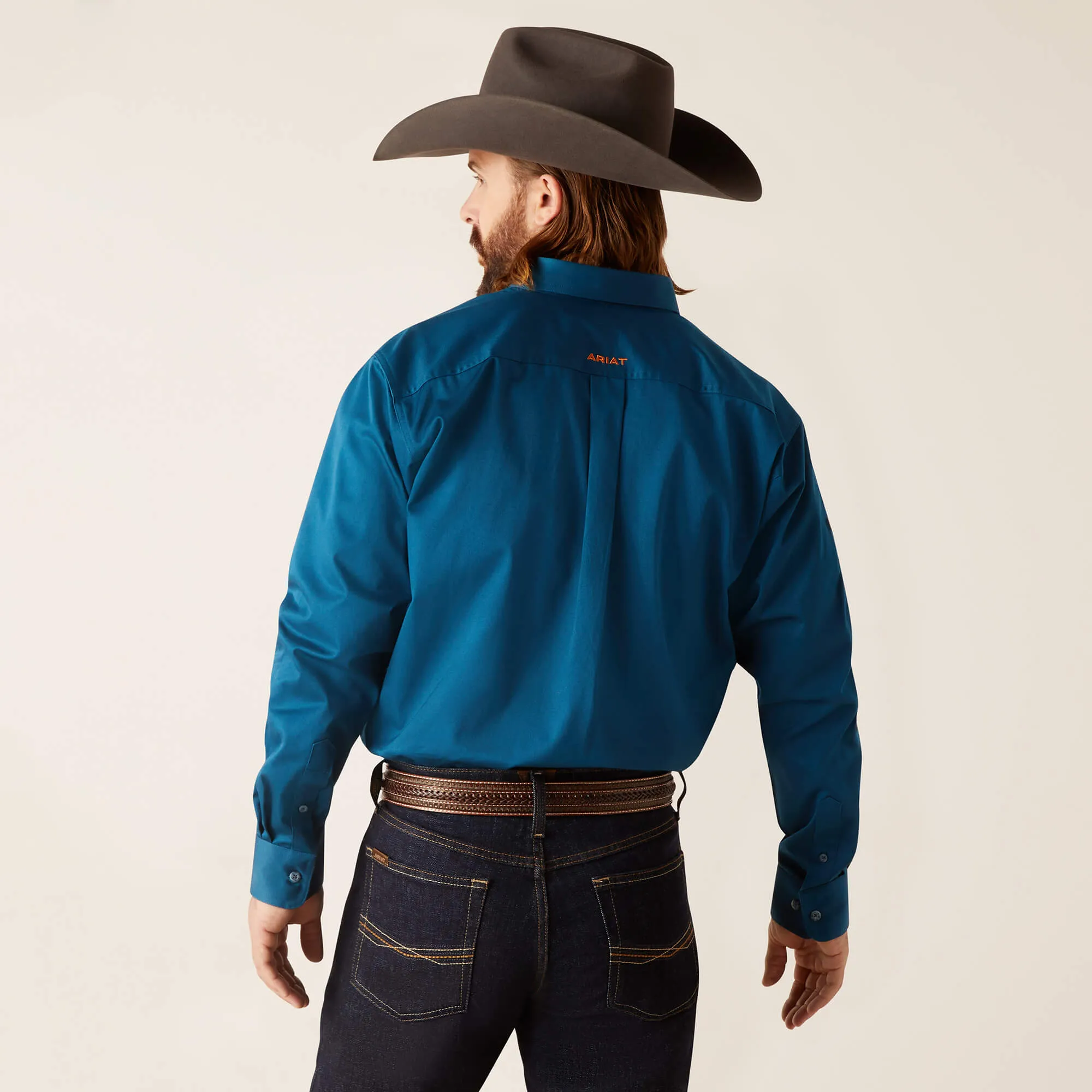 10047243 Men's Team Logo Classic Fit Shirt by Ariat
