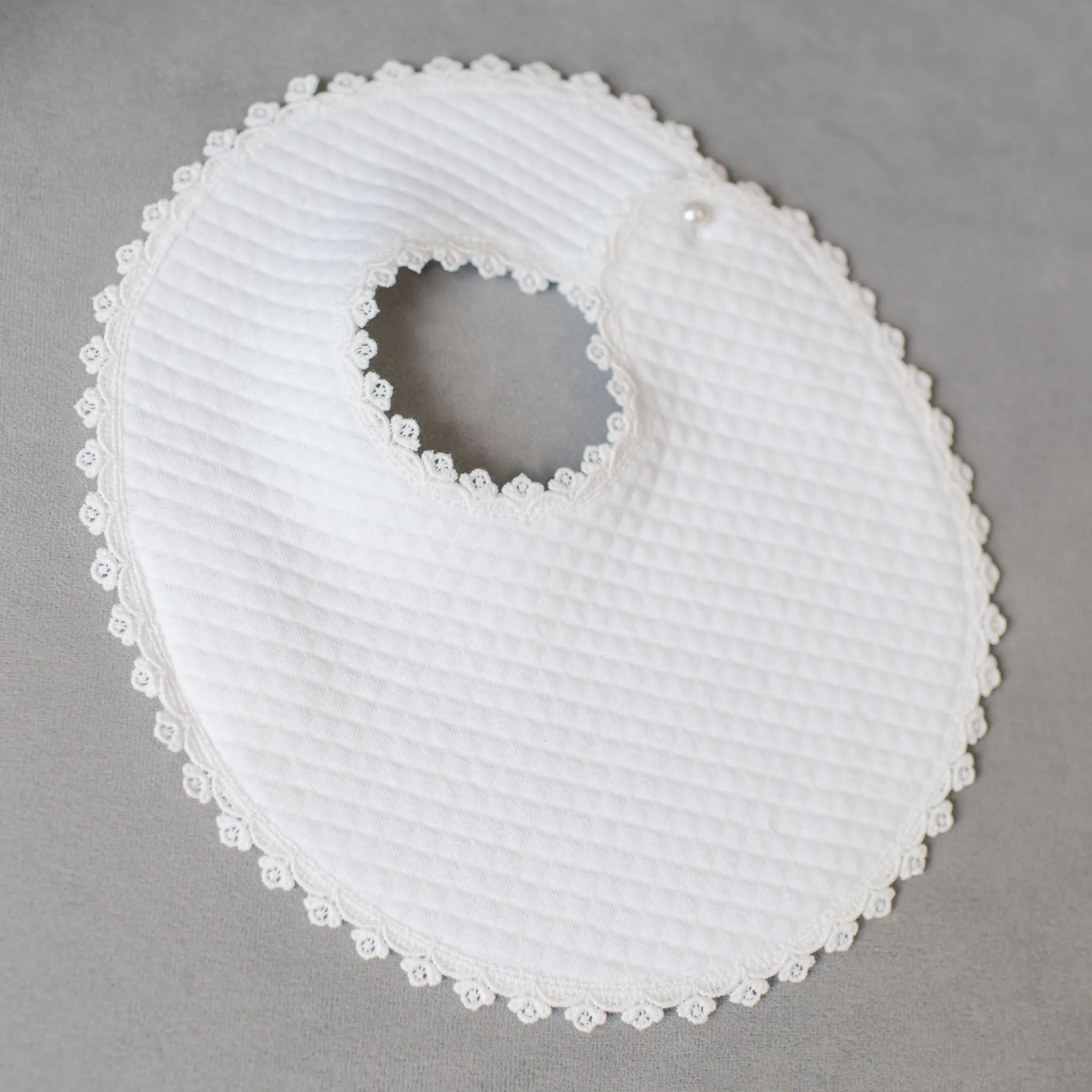 Aria Bib