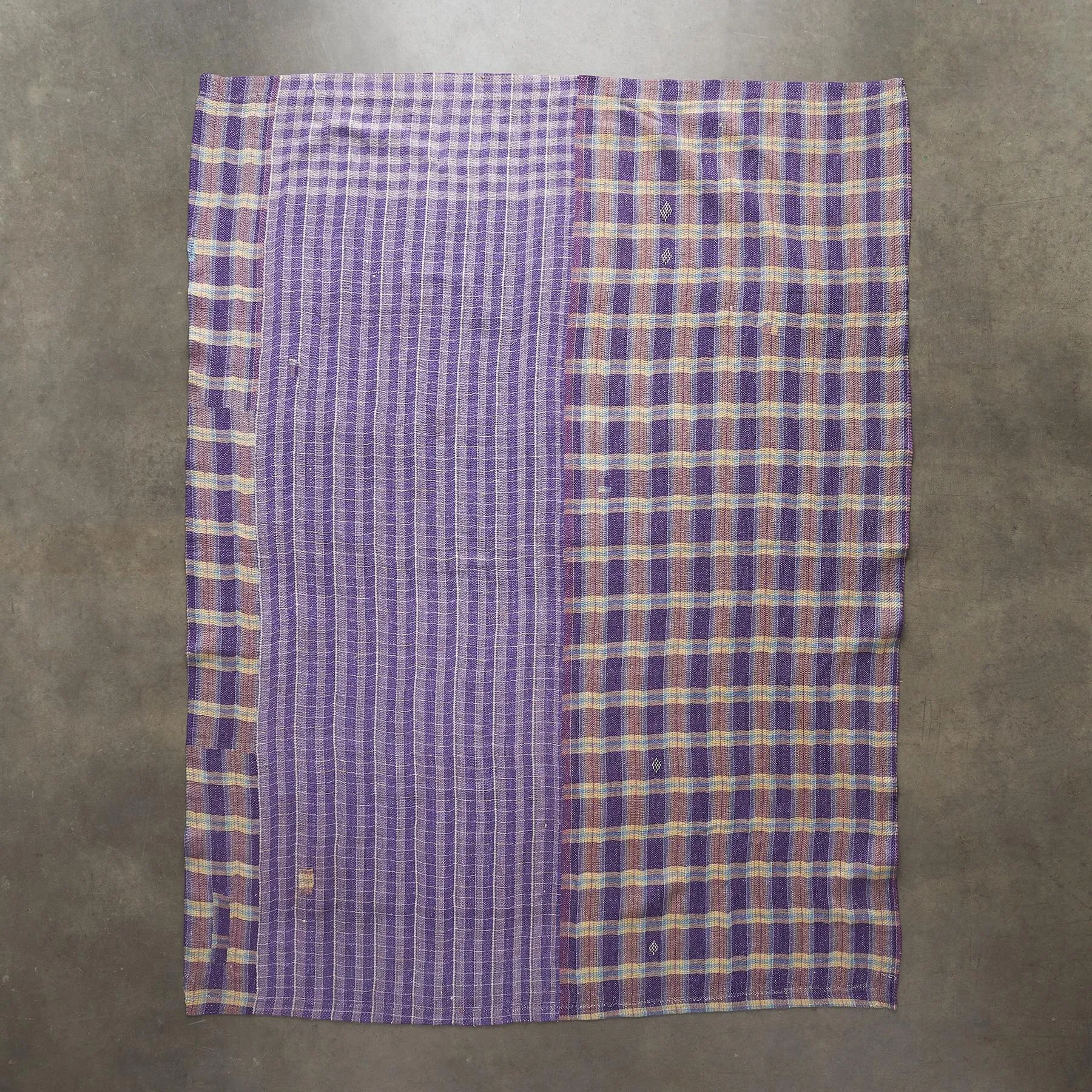 Arun Sari Throw