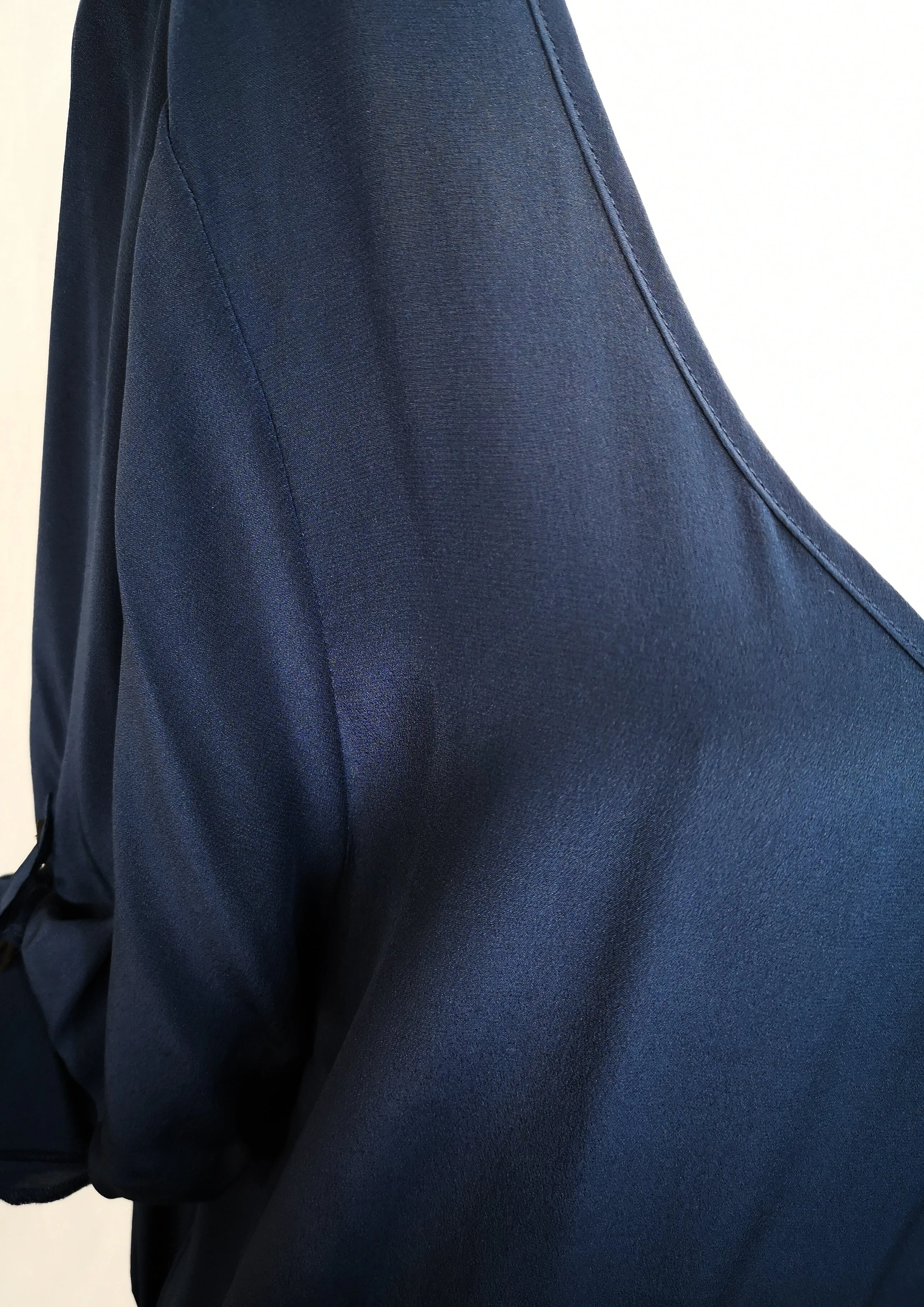 DRESS ROLLUP SLEEVES - SILK dark blue
