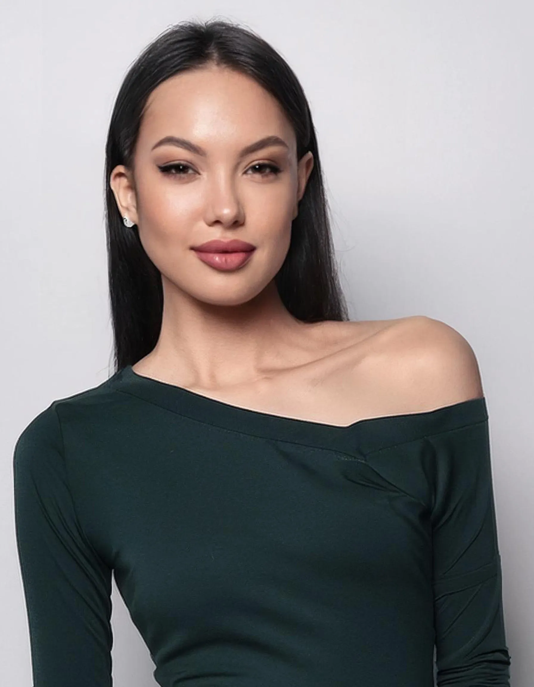 Emerald Enchantress Bodycon Dress
