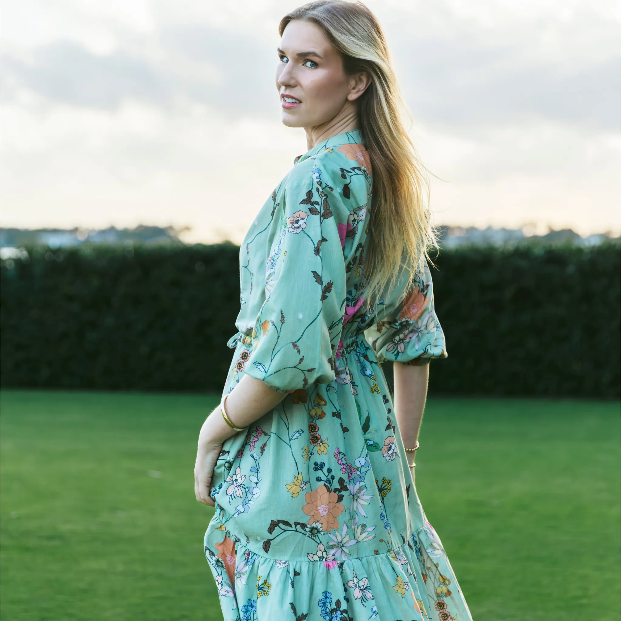 Honey Dress, Nance