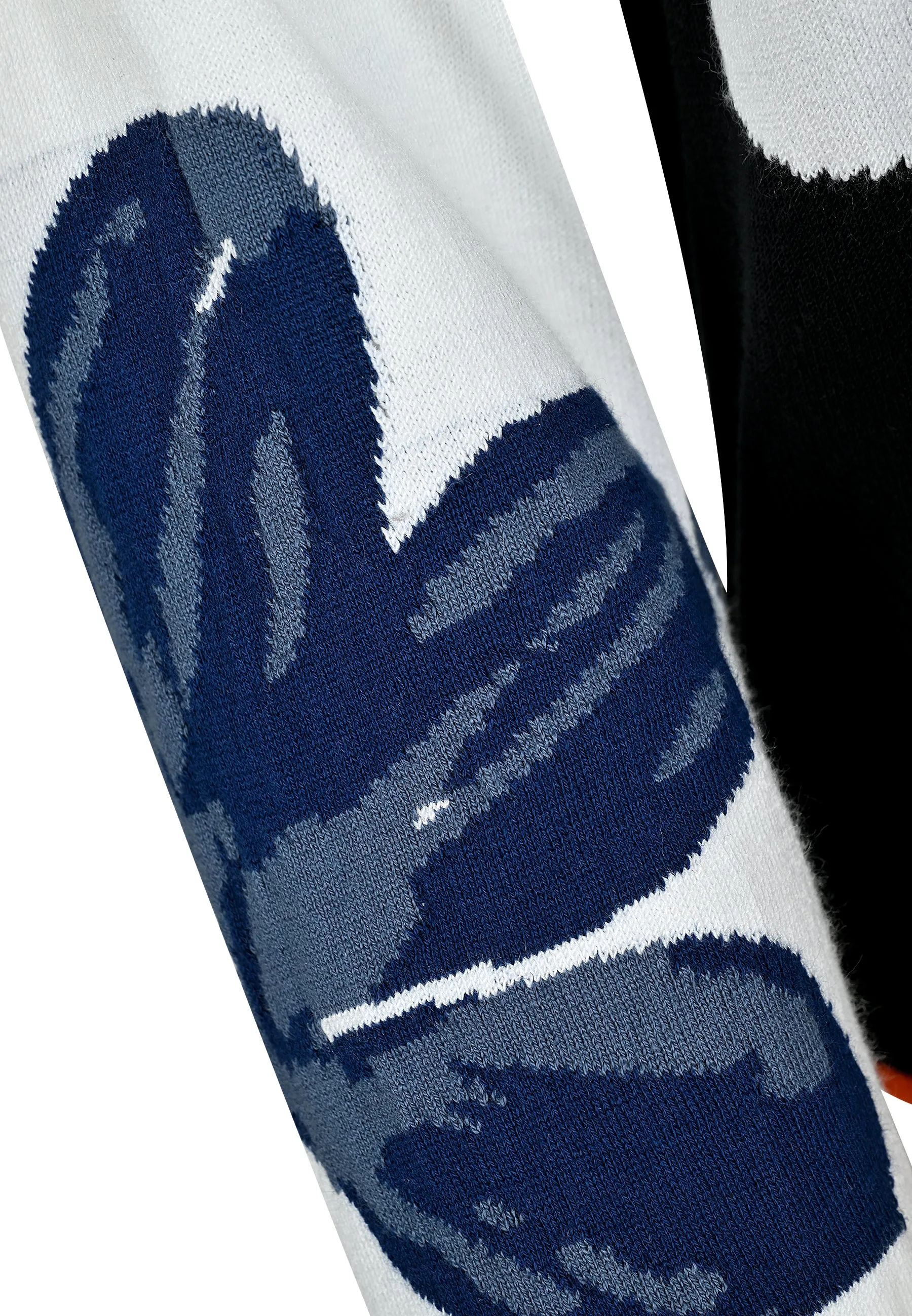 Intarsia Pullover