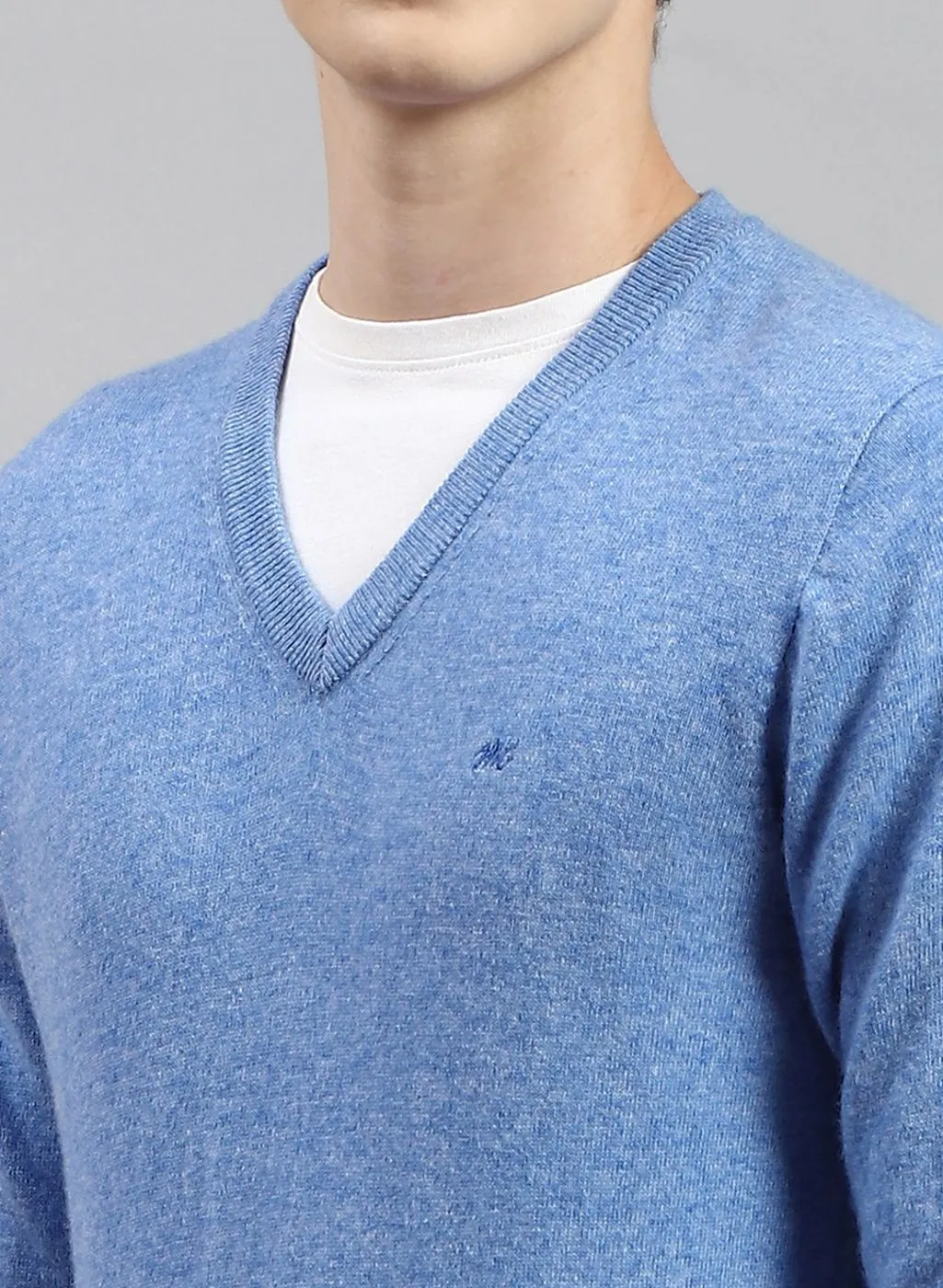 Men Sky Blue Solid Lamb wool Pullover