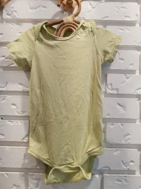 NEEDS PICTURES Kyte Baby Long Sleeve Bodysuit in Spring Green (12-18)