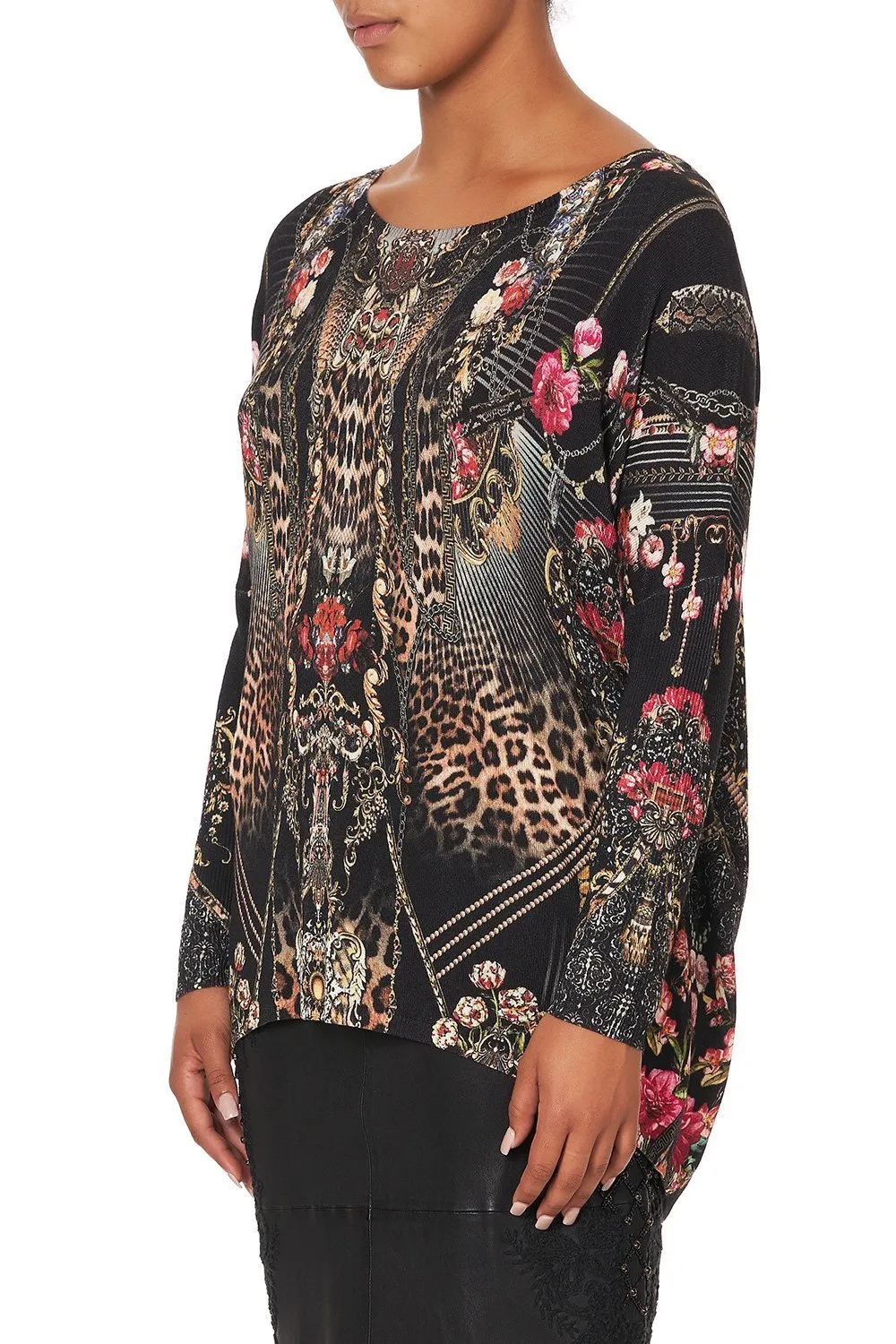 OVERSIZE LONG SHIRT GOTHIC GODDESS