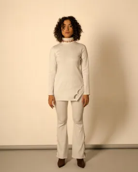 White Pullover